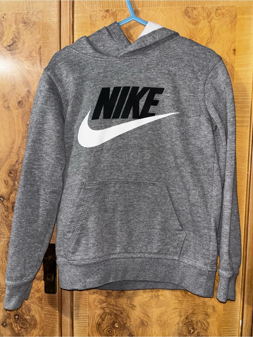 Nike Gray Crewneck Hoodie with Black Logo and White Swoosh kids size Small 4/5